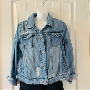 true craft distressed denim jacket | large